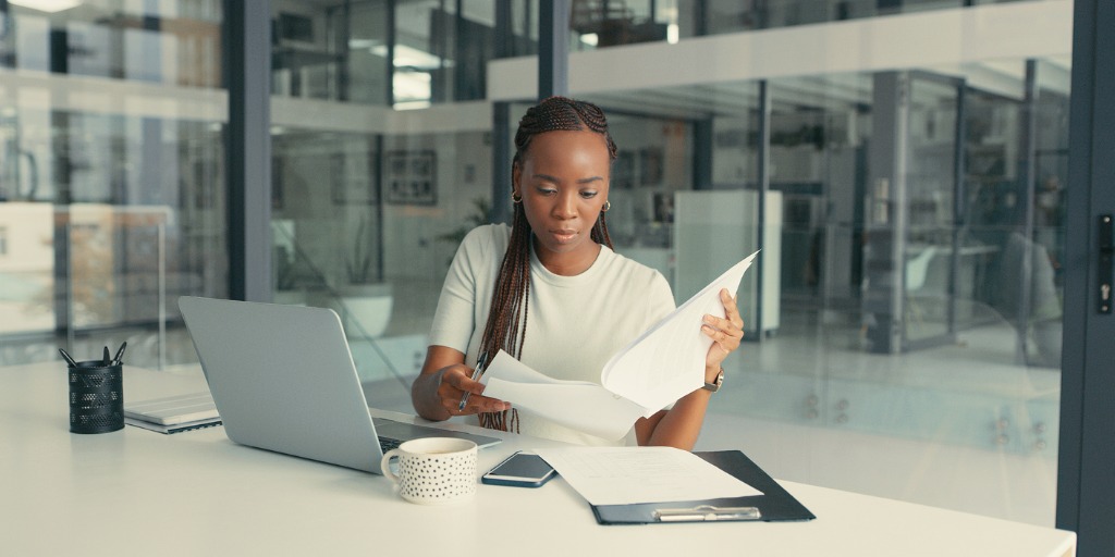shot-of-a-beautiful-young-woman-doing-some-paperwork-in-a-modern-picture-id1341697008 Every project needs goals to keep it on track. Goals help to assess how the project is going, what is working, and where improvements can be made. Without goals, time and money can and will be lost.