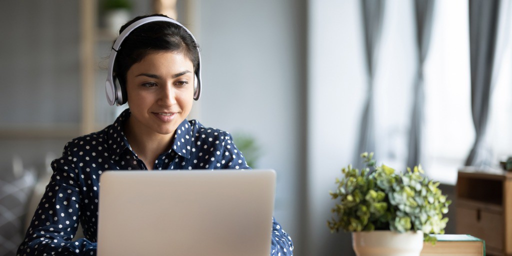 Intuitively, one would assume a culture of collaboration within an organization lends itself to overall performance. One of these performance goals is closing the skills gap through internal learning initiatives. Key to this initiative is collaboration (or buy-in) from the relevant parties.