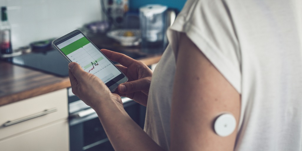 woman-checking-glucose-level-with-a-remote-sensor-and-mobile-phone-picture-id1160717746 The emergence of digital therapeutics has created a need for robust regulation in the area
